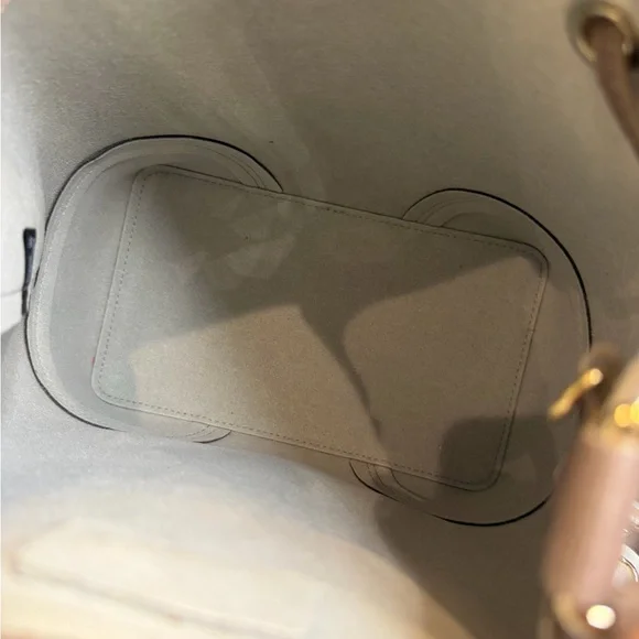 Furla Taupe Leather Bucket Bag NWOT - Picture 7 of 8